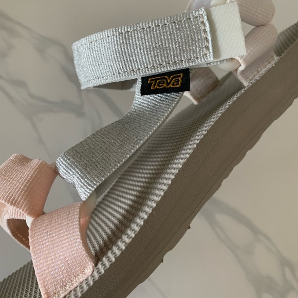 🆕Teva Original Universal Metallic! - Picture 7 of 10